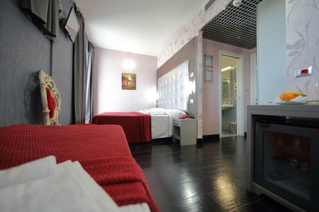 Hotel Relax Roma Nord Фиано-Романо Экстерьер фото